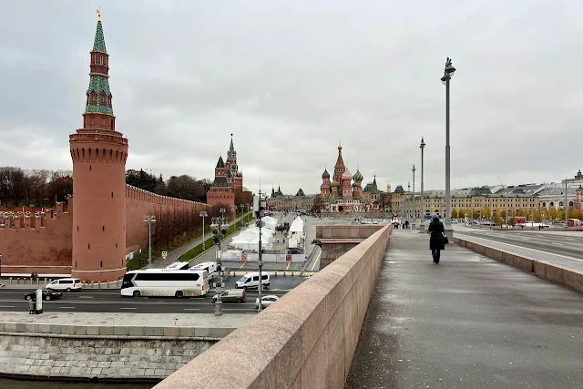 Большой Москворецкий мост, Кремль