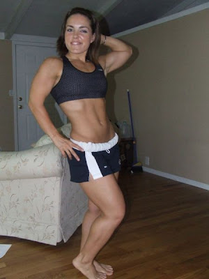 female bodybuilder