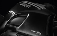 Ducati Diavel AMG Special Edition (2011) Tank Detail