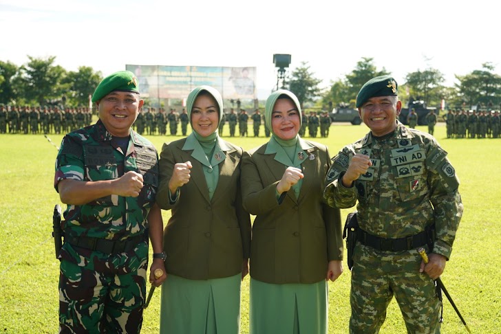 Pangdam XIV/Hasanuddin Beri Ucapan Selamat dan Sukses Pada Mayjen TNI Chairul Anan dan Brigjen TNI Bangun Nawoko Atas Jabatan Baru Yang Diemban