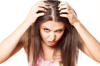 How to Get Rid of Dandruff Naturally