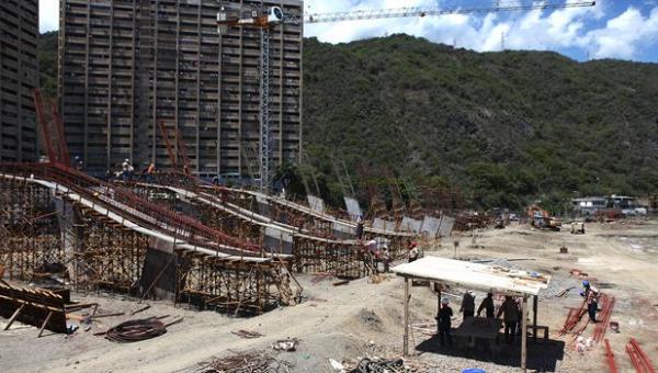 Desfalco por $20 millones en construcción de estadio de béisbol en Vargas