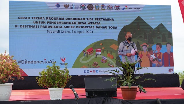 Pertamina Serahterimakan Bangunan Sanitasi di 10 Desa Wisata Danau Toba 