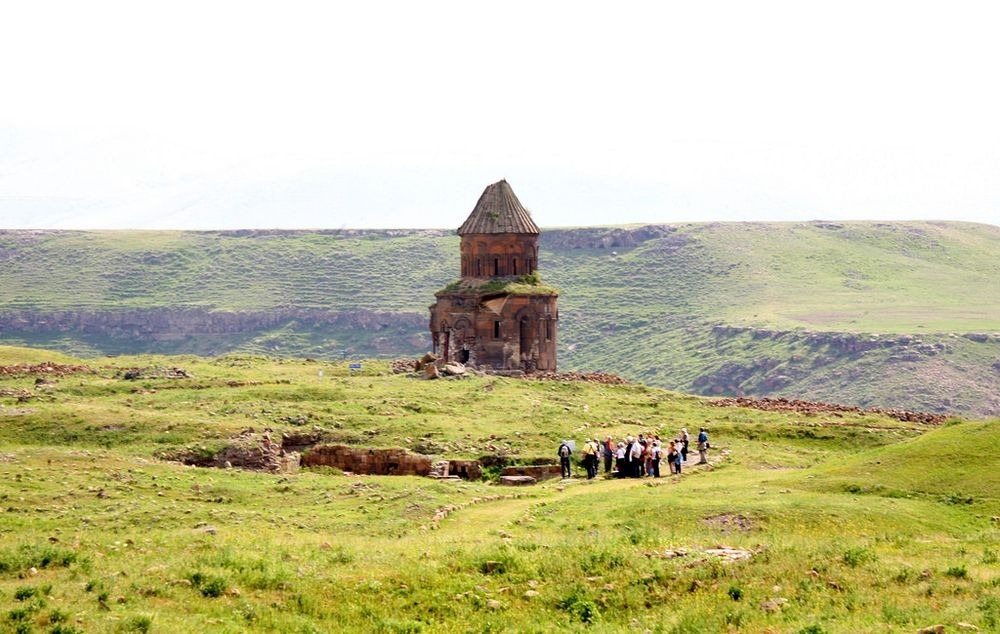 ani-ruined-churches-5