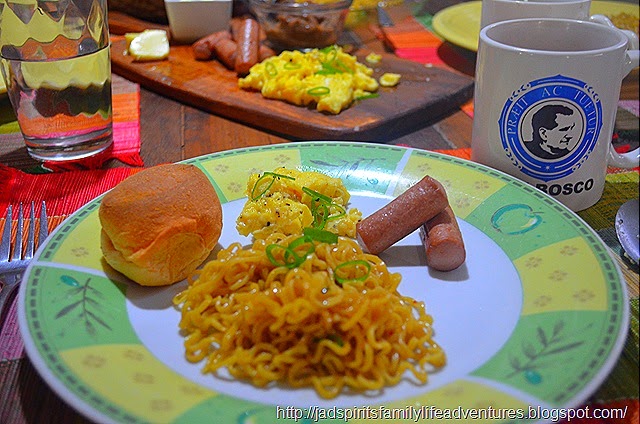 Simple Breakfast Our simple breakfast plated version