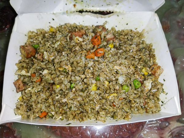 台中東區味聖素食早午餐平價美味，餐點選擇多，用餐時間人潮不斷