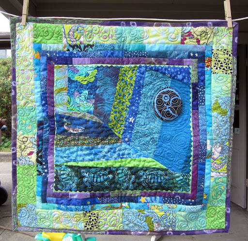 sea turtle quilt, back