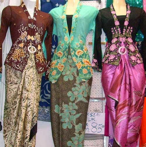 Kumpulan Foto Model Baju Kebaya Nyonya  Trend Baju  Kebaya 