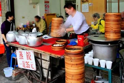 民權街早餐蒸餃