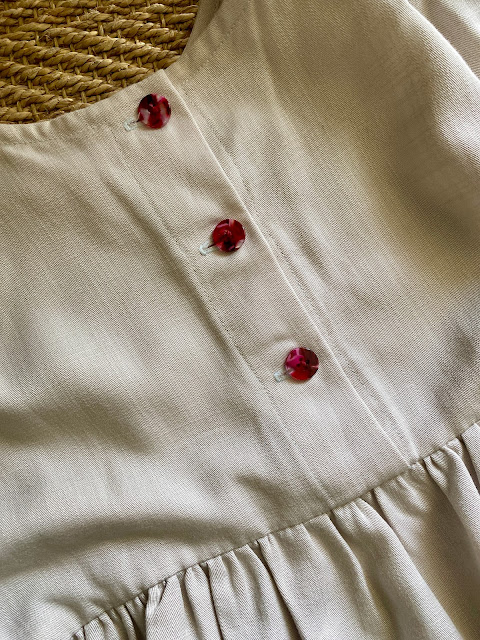 Diary of a Chain Stitcher: Merchant & Mills Florence Blouse in Mushroom Tencel Twill from The Fabric Store