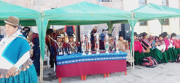 San Pablo y San Pedro en Tiahuanaco