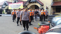 Pimpin Apel Siaga Bencana, Kapolres Serang Kota Pastikan Kesiapan Anggota dan Peralatan Evakuasi