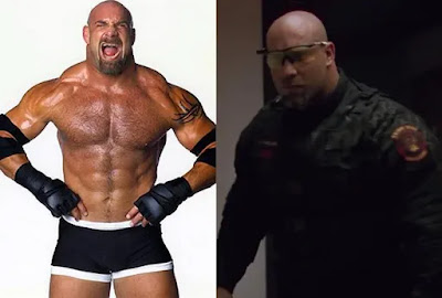 Goldberg sebagai pegulat WWE dan aktor di film Universal Soldier : The Return