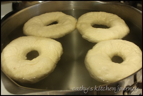 bagels boiling