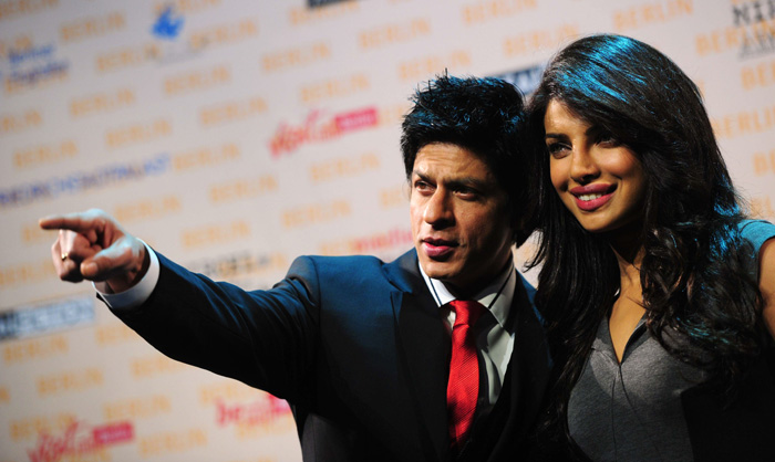 ‘Shah Rukh’ Don 2 Shooting At Germany function pics