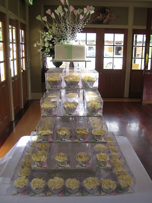 square cake cupcake wedding