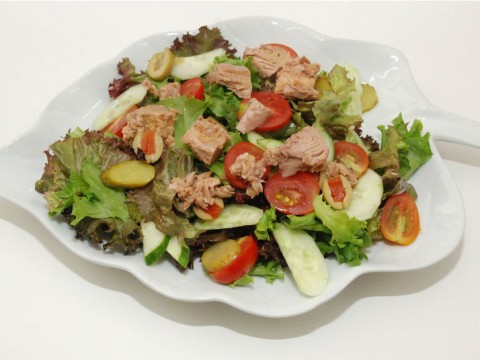 Hướng Dẫn Làm Salad Cá Thu Phấn -manhhaiblog
