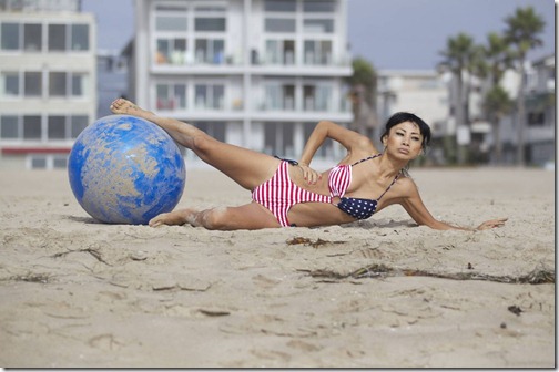Bai-Ling-Sexy-Bikini-Photoshoot-At-A-LA-Beach-16