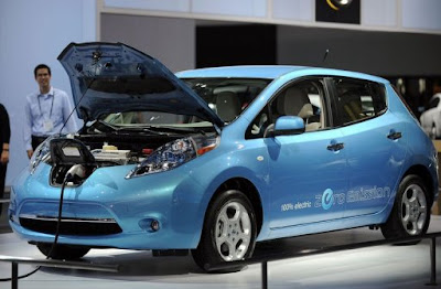 2011 Nissan shows electric car worldwide