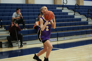 Jordyn Jones at Ace Family Celebrity Basketball