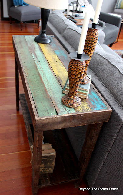 Build a Colorful Rustic Table From Pallet Wood