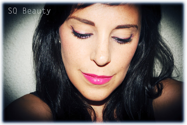 Tres sombras Tres eyeliner, dorado, azul, morado, Three eyeshadows Three eyeliners, gold, glue, purple, Silvia Quirós