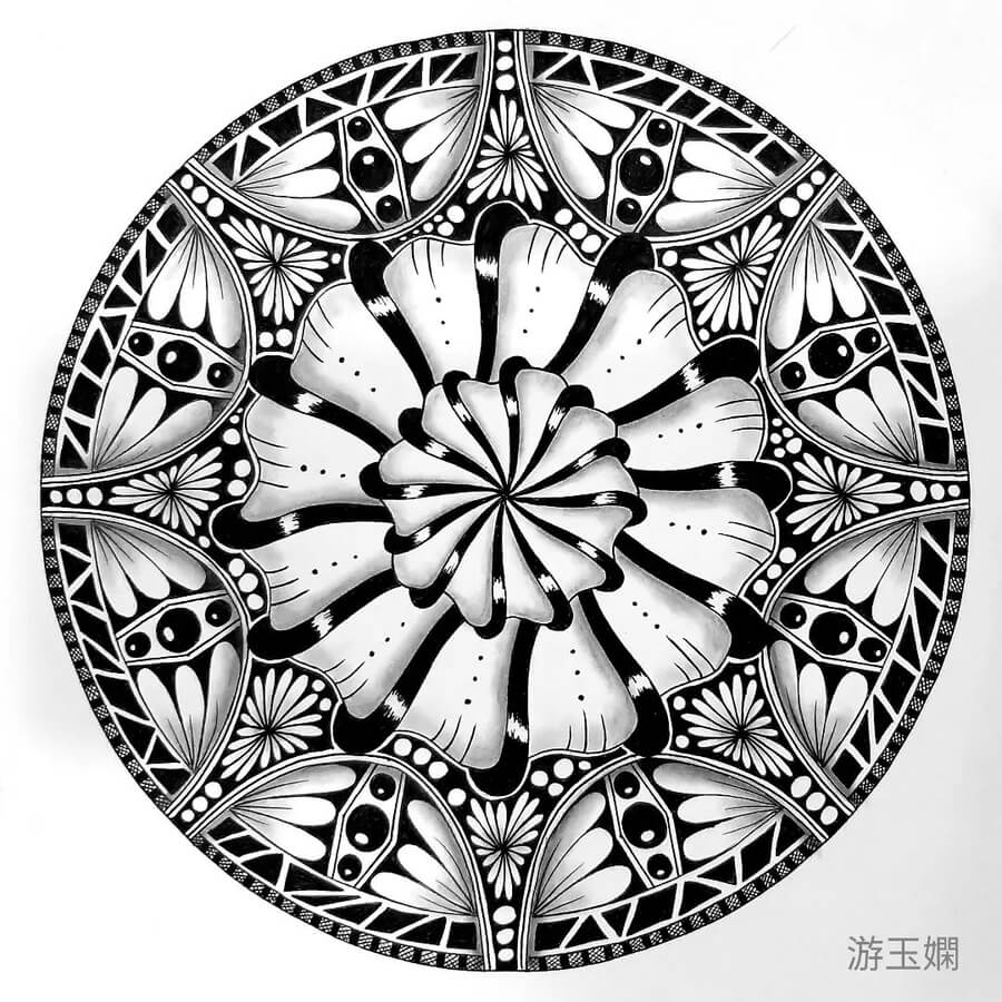 04-Elegant-design-Zentangle-Drawings-Yu-Yuxian-www-designstack-co