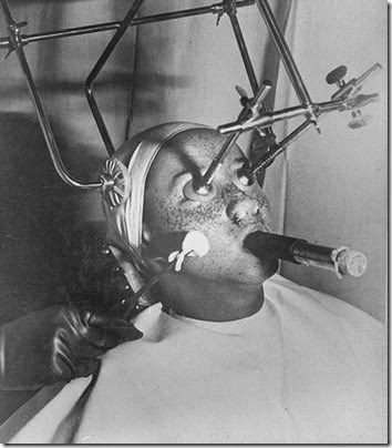 vintage-beauty-salon-equipment-3