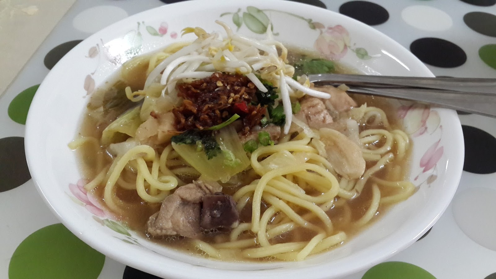 Resepi Masakan Kegemaran: Mee Sup Azie Kitchen