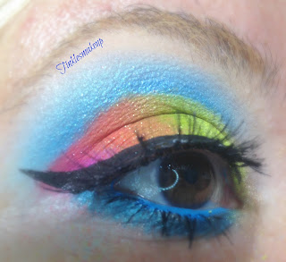 eye_makeup_look_clouds