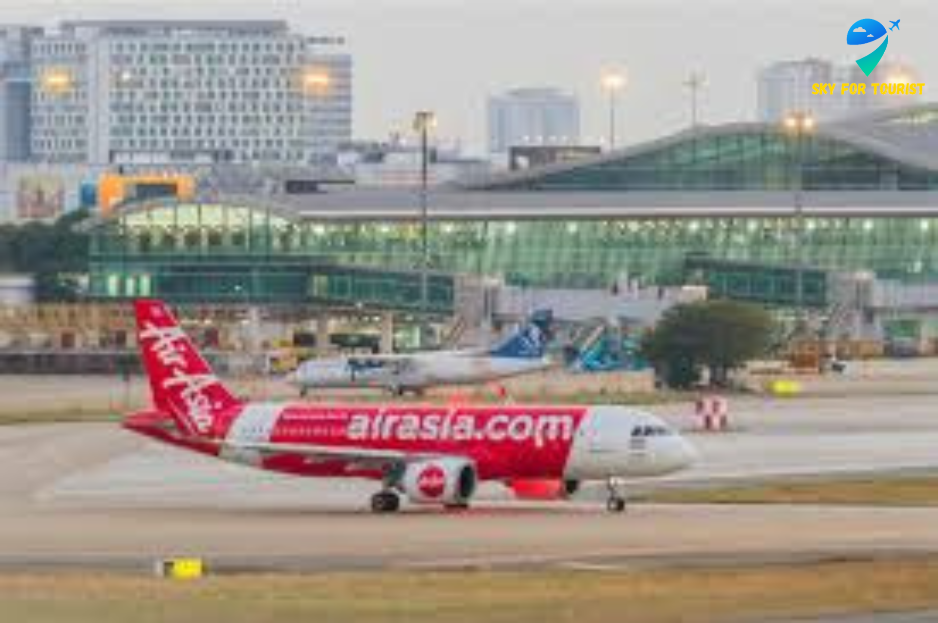 How to Travel Around Malaysia: Public Transport, Taxis, and Flights