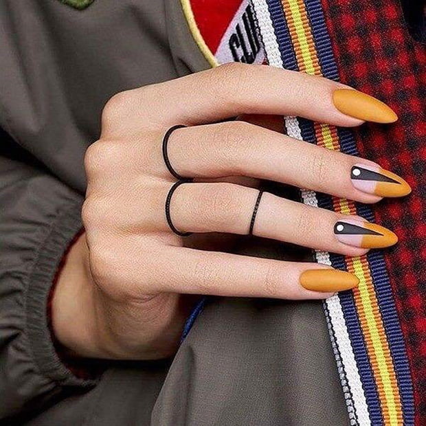 Yellow Style Nail Art Ideas #34