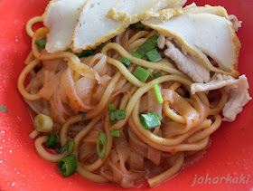 Fish-Ball-Noodles-Johor
