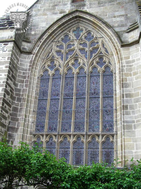 JOSSELIN (56) - Eglise Notre-Dame du Roncier (XIIe-XVIe siècles) (Extérieur)