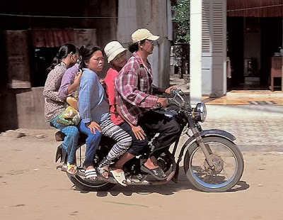 rombongan motor bikin ngakak