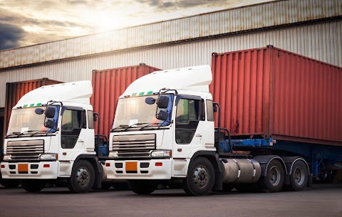 Inovasi Terkini di Industri Trucking: Meningkatkan Efisiensi Pengiriman