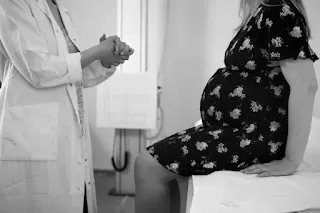 Recommended cervical cancer treatment therapy during pregnancy
