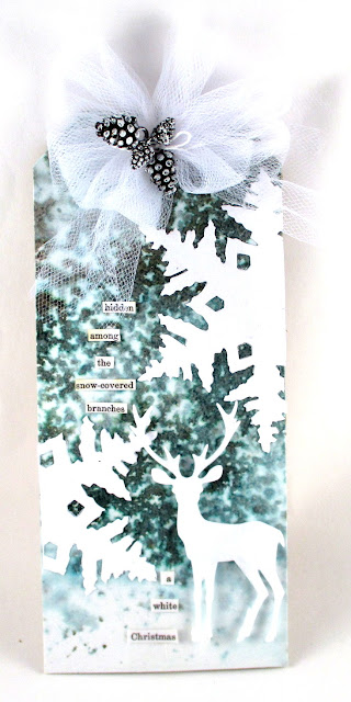 Sizzix Winter Wonderland Sizzix Ice Flake Ranger Distress Stain Sprays Idea-Ology Tim Holtz Christmas Clippings For the Funkie Junkie Boutique