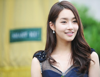 Miss Korea Kim Yumi  Plastic Surgery 