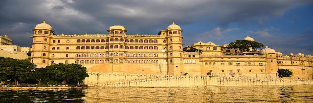 golden triangle tour packages India