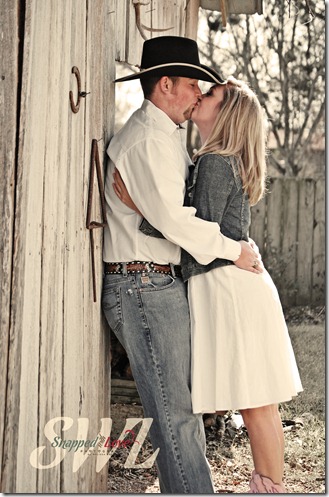 LOGOCody & Lauren Farm (63)