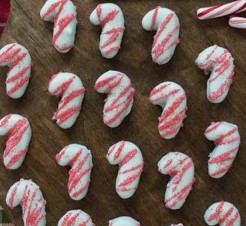 Candy Cane Oreo Balls