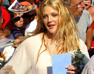 Drew Barrymore Photo Gallery