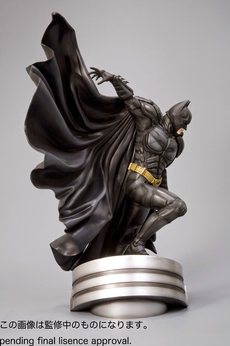 Dark Knight Batman Dark Knight Batsuit Artfx Statue by Kotobukiya 3