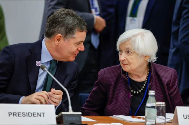 From left to right: Paschal DONOHOE (Eurogroup President, Ireland) , Janet YELLEN (US Treasury Secretary). Copyright: European Union