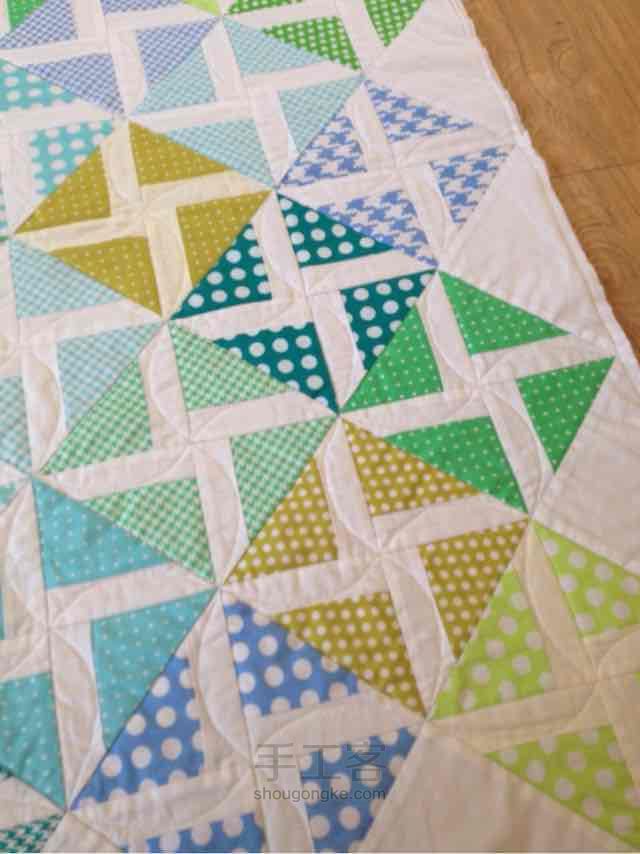 Patchwork Windmill Quilt 