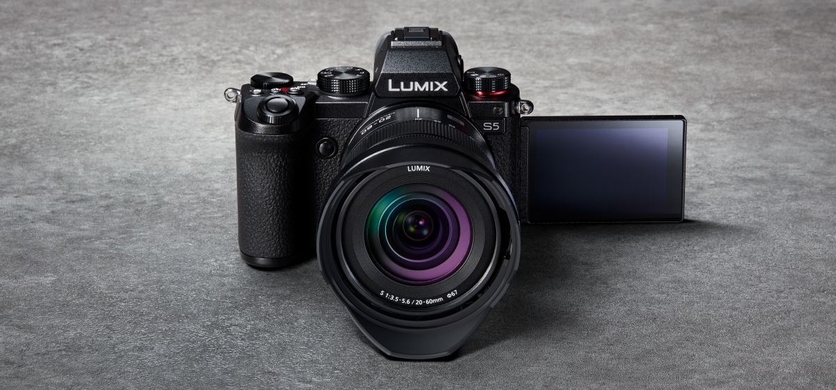 Panasonic Lumix S5