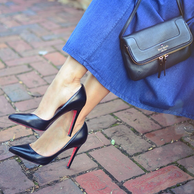 Louboutin Pigalle black pumps 