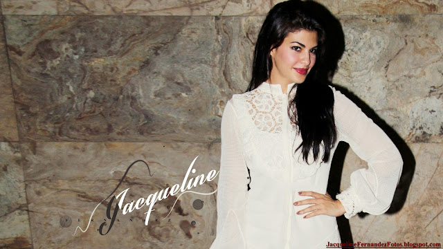 Jacqueline Fernandez HD Sexy Wallpapers