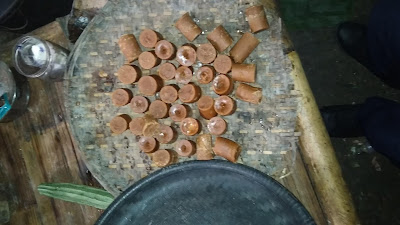 gula kelapa organik bentuk silinder asli banyumas